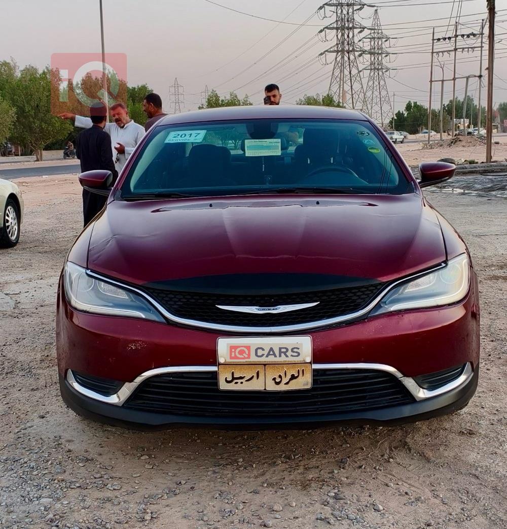 كرايسلر 200